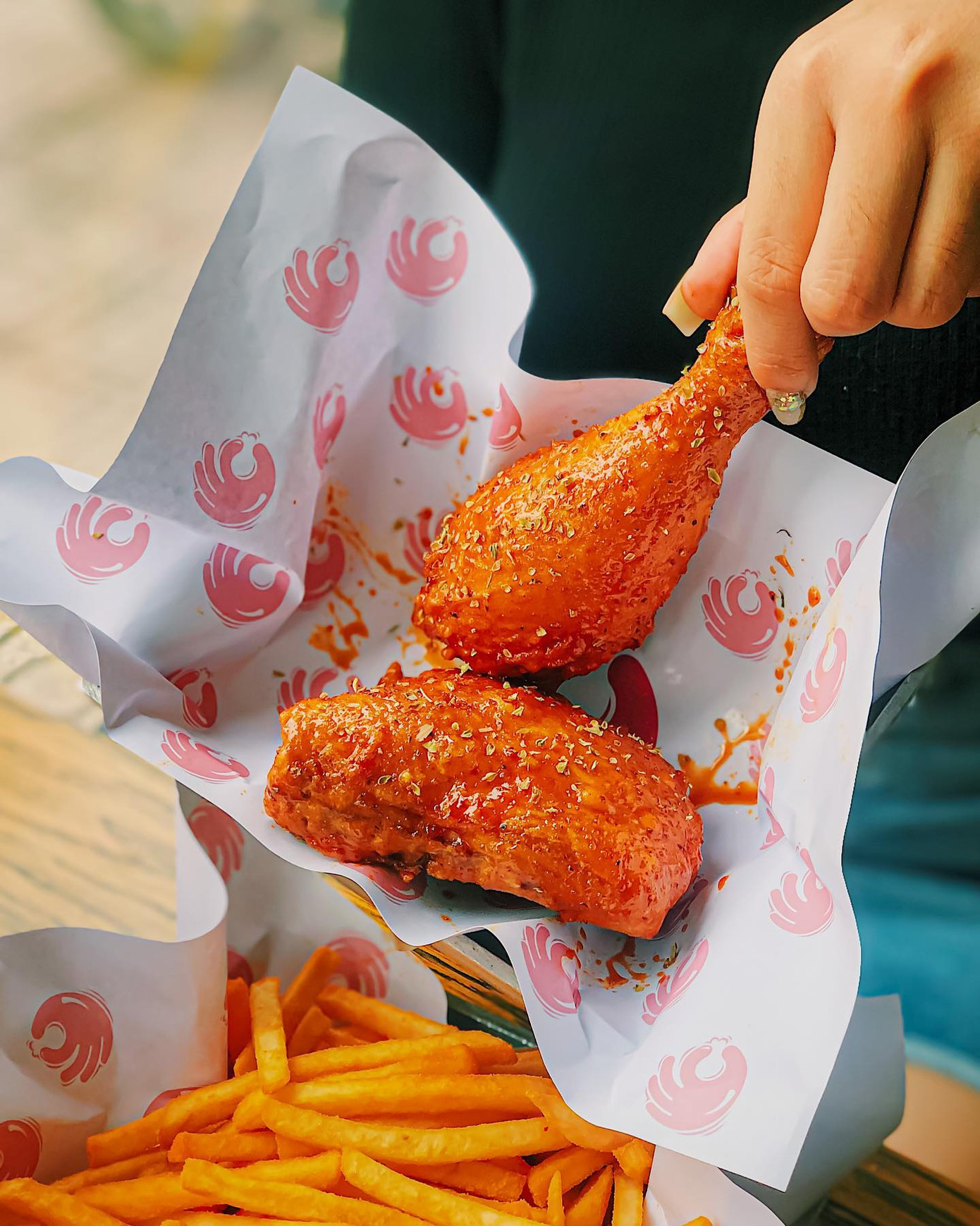 Sài Gòn trở lạnh, cùng gõ cửa thế giới xiên que và gà nướng phô mai ngon quên lối về ảnh 5