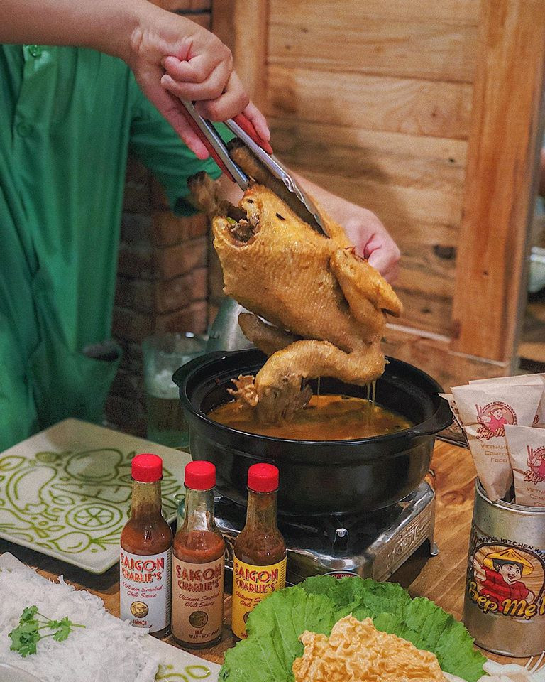 Quán ngon Sài Gòn: Thực đơn ngon, giá hạt dẻ cho một chiếc bụng đói mềm ảnh 6