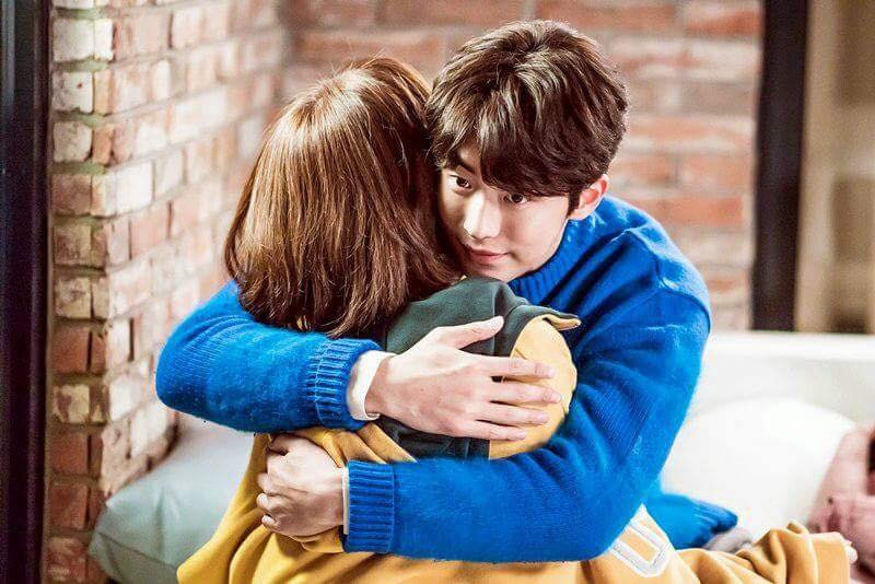 Gửi cô gái tuổi 20: Hãy cứ là bông hoa trong bão tuyết, có lúc mạnh mẽ, có lúc yếu mềm ảnh 1