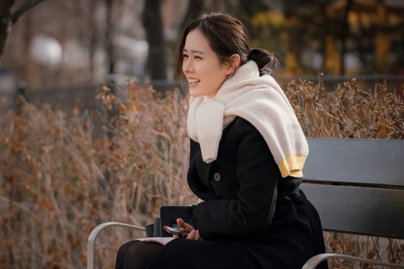 Gửi cô gái tuổi 20: Đừng nuôi lớn tổn thương cũ sau khi một chuyện tình đã đi qua ảnh 3