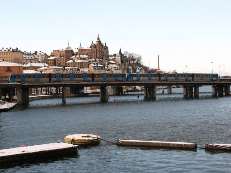 Giải mã “hội chứng Stockholm”: Tại sao tôi lại yêu và mê Stockholm đến vậy? ảnh 2