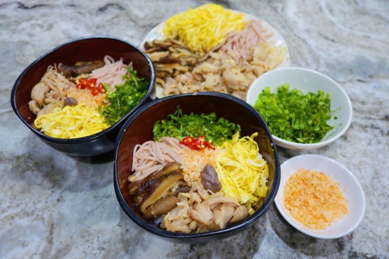 Du học xa, cô bạn du học sinh bày cách chế 6 món đặc sản quê nhà vừa dễ vừa ngon ảnh 2