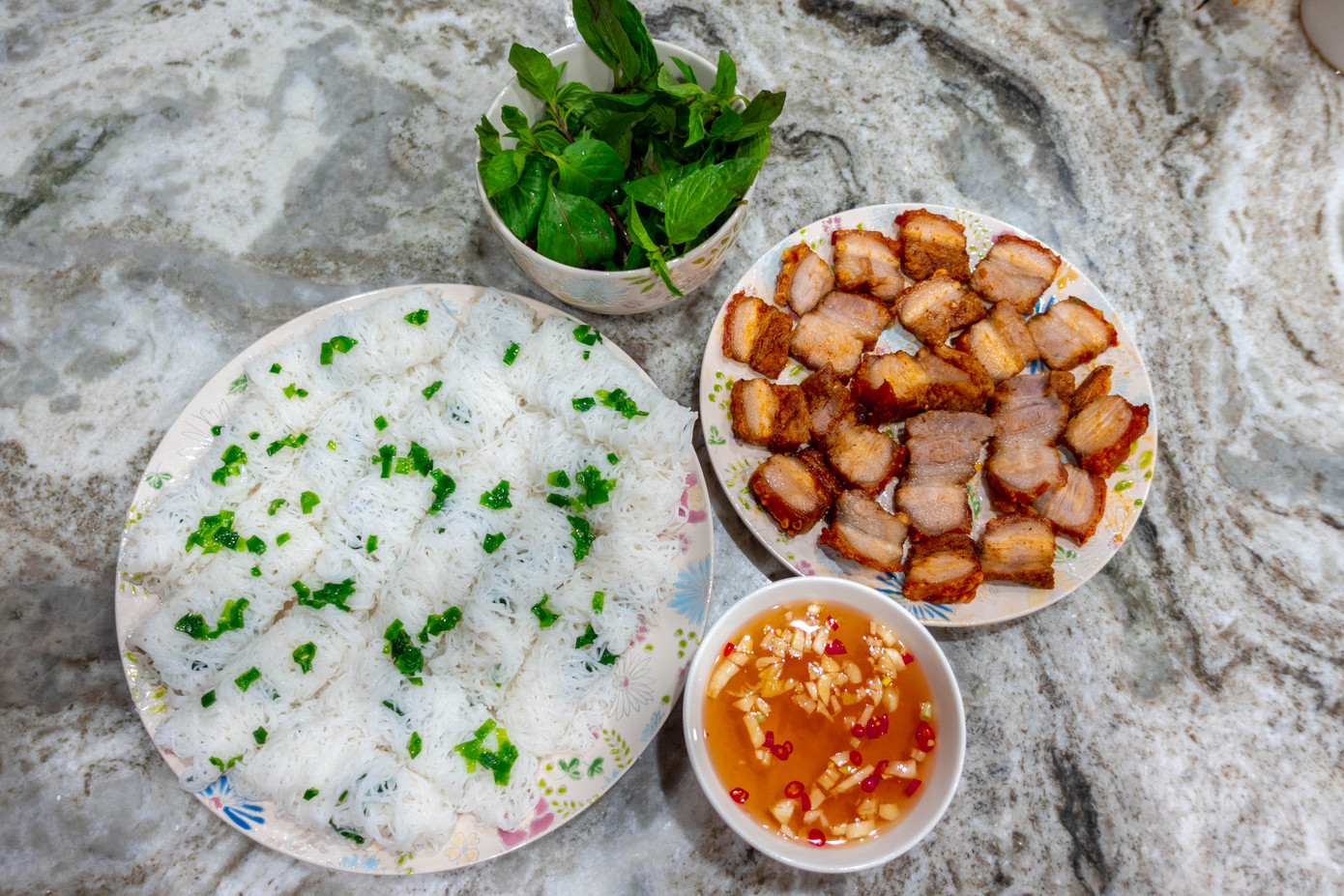 Du học xa, cô bạn du học sinh bày cách chế 6 món đặc sản quê nhà vừa dễ vừa ngon ảnh 10