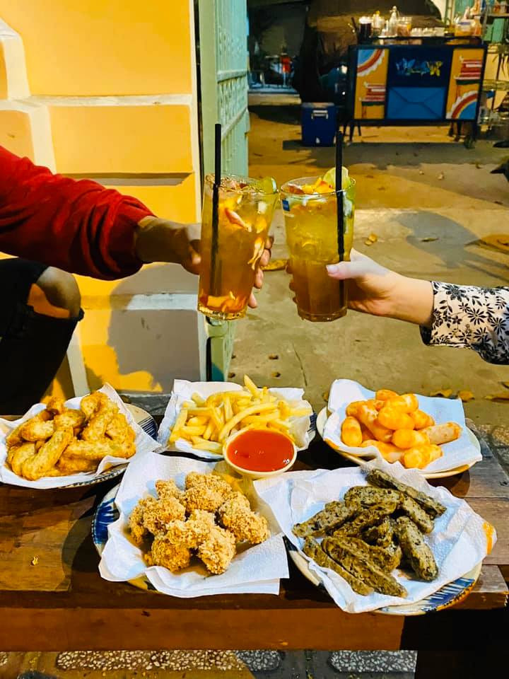 Đu đưa Sài Gòn: Bạn đã thử bánh “tăng cân” và uống trà “thị phi” chưa? ảnh 15