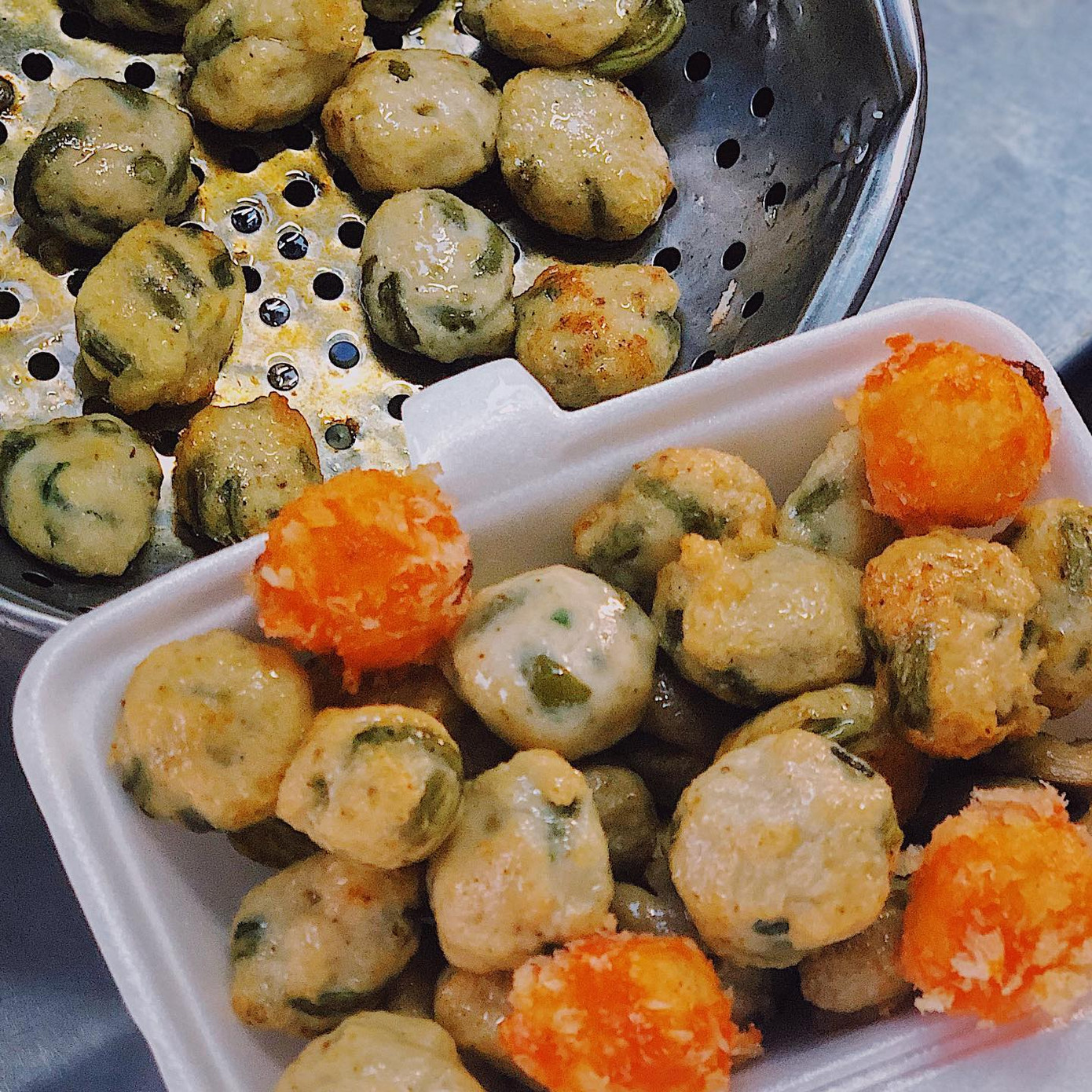 Thiên đường bánh tráng mix đủ vị, bánh Huế đậm đà và chả cá chiên homemade ngon trứ danh ảnh 7