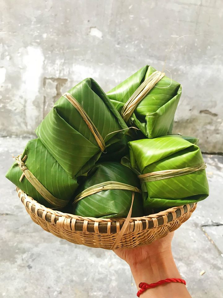 Ai bánh giò nóng hổi không? - Ảnh: Bánh giò Bếp Nhà Tui Trời thì mưa, bạn lại ngại ra ngoài nhưng vẫn muốn ăn-cả-thế-giới, có giải pháp ngay đây! ảnh 9