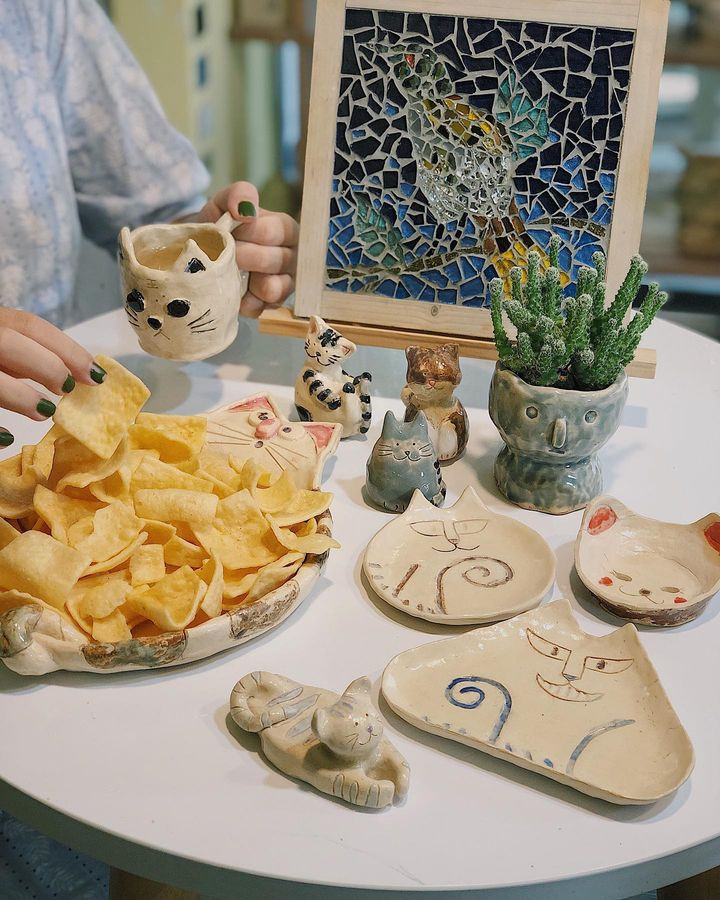 Cuối tuần, mình cùng nhau lang thang cà phê rooftop hay làm gốm “đổi gió” không bạn? ảnh 1