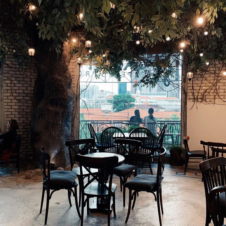 Những tiệm cà phê góc chung cư cũ lãng mạn bất ngờ cho bạn “đi trốn” cùng crush ảnh 12