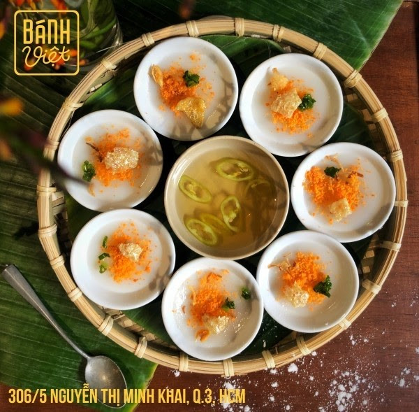Ảnh: Quán Bánh Việt Điểm mặt những quán ăn miền Trung khiến teen Sài Gòn “cảm nắng” ảnh 2