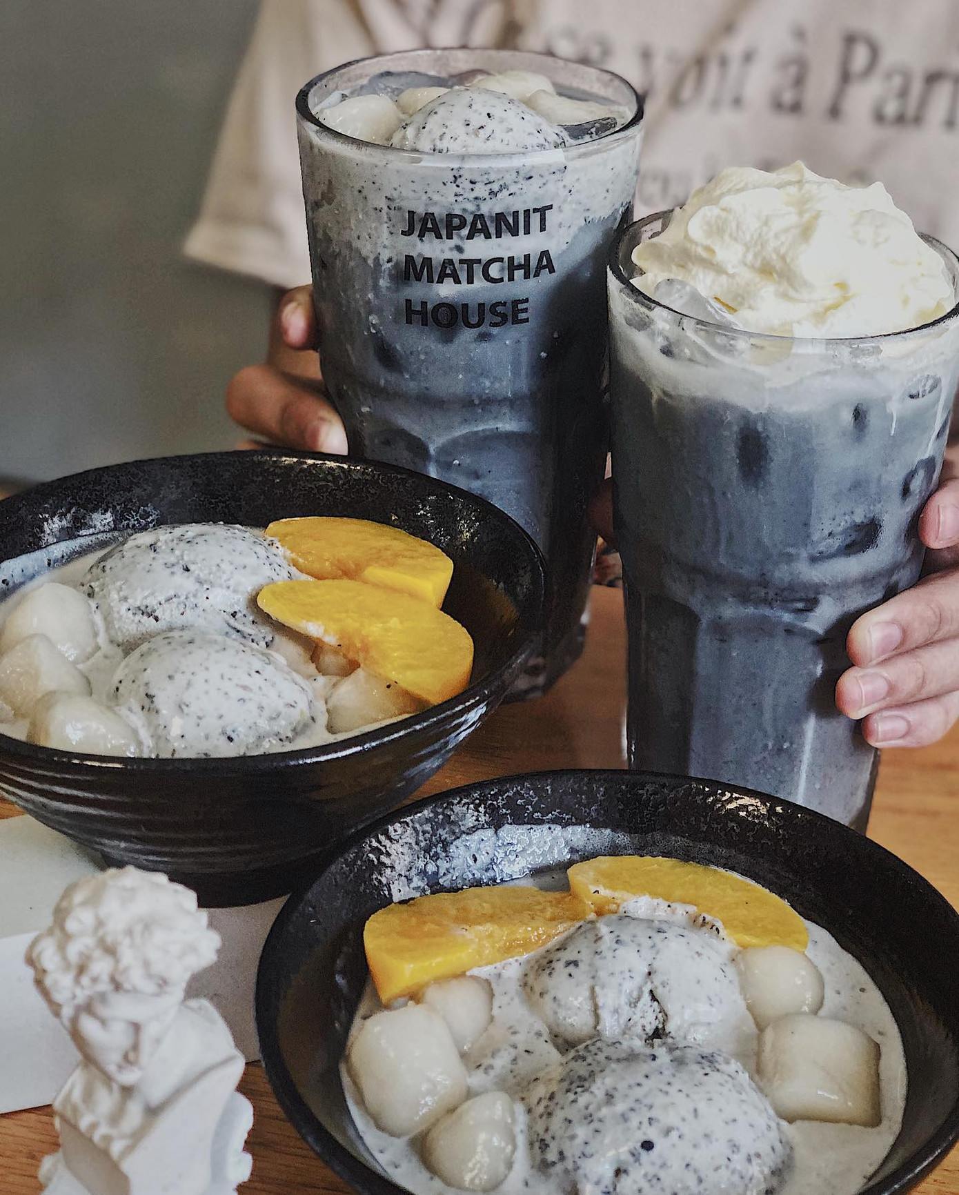 Ai nói tận hưởng buổi sáng ở Sài Gòn chỉ có đi cà phê cóc mới là “đúng điệu”? ảnh 4