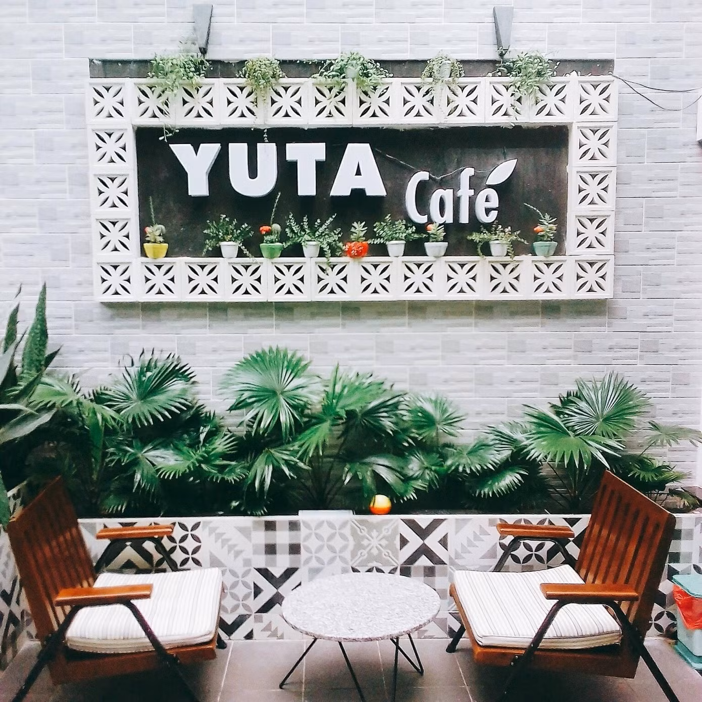 Vũng Tàu: Hẹn hò cà phê ở thành phố biển với view chất miễn bàn! ảnh 1