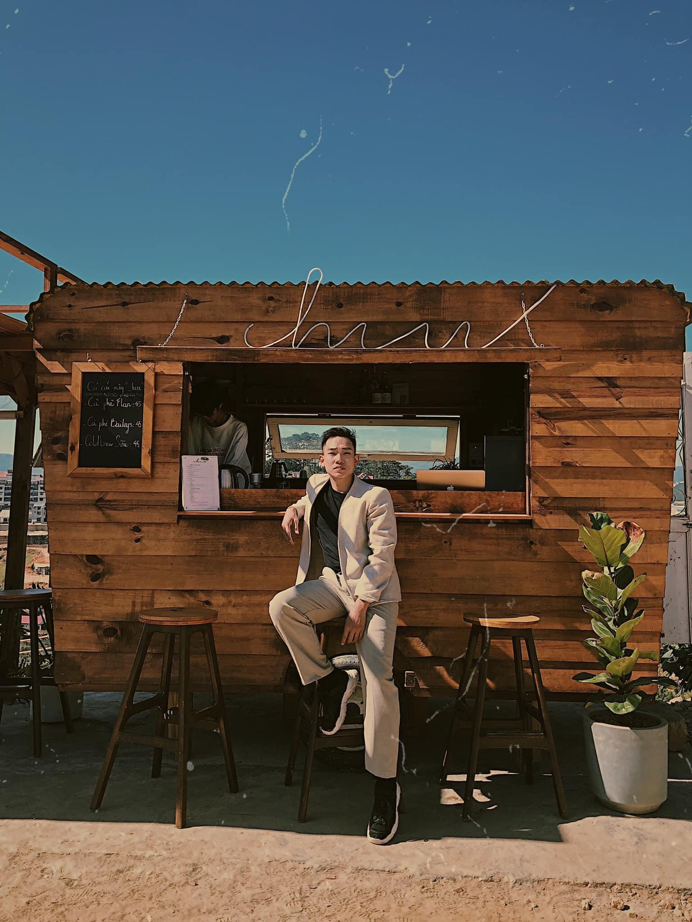 Những quán cà phê chất lừ nhất định bạn phải tới khi ghé thăm Đà Lạt ảnh 14