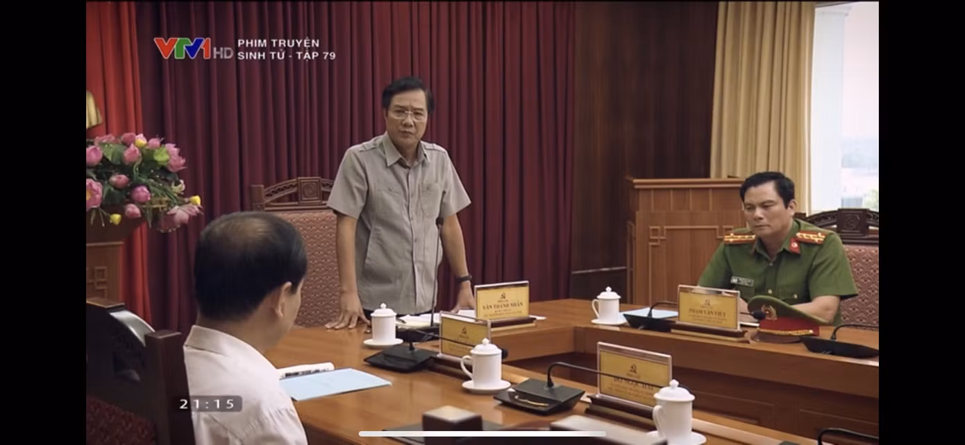 Sinh tử tập 79: Chủ tịch tỉnh bật khóc ăn bữa cơm cuối với con trai ảnh 1