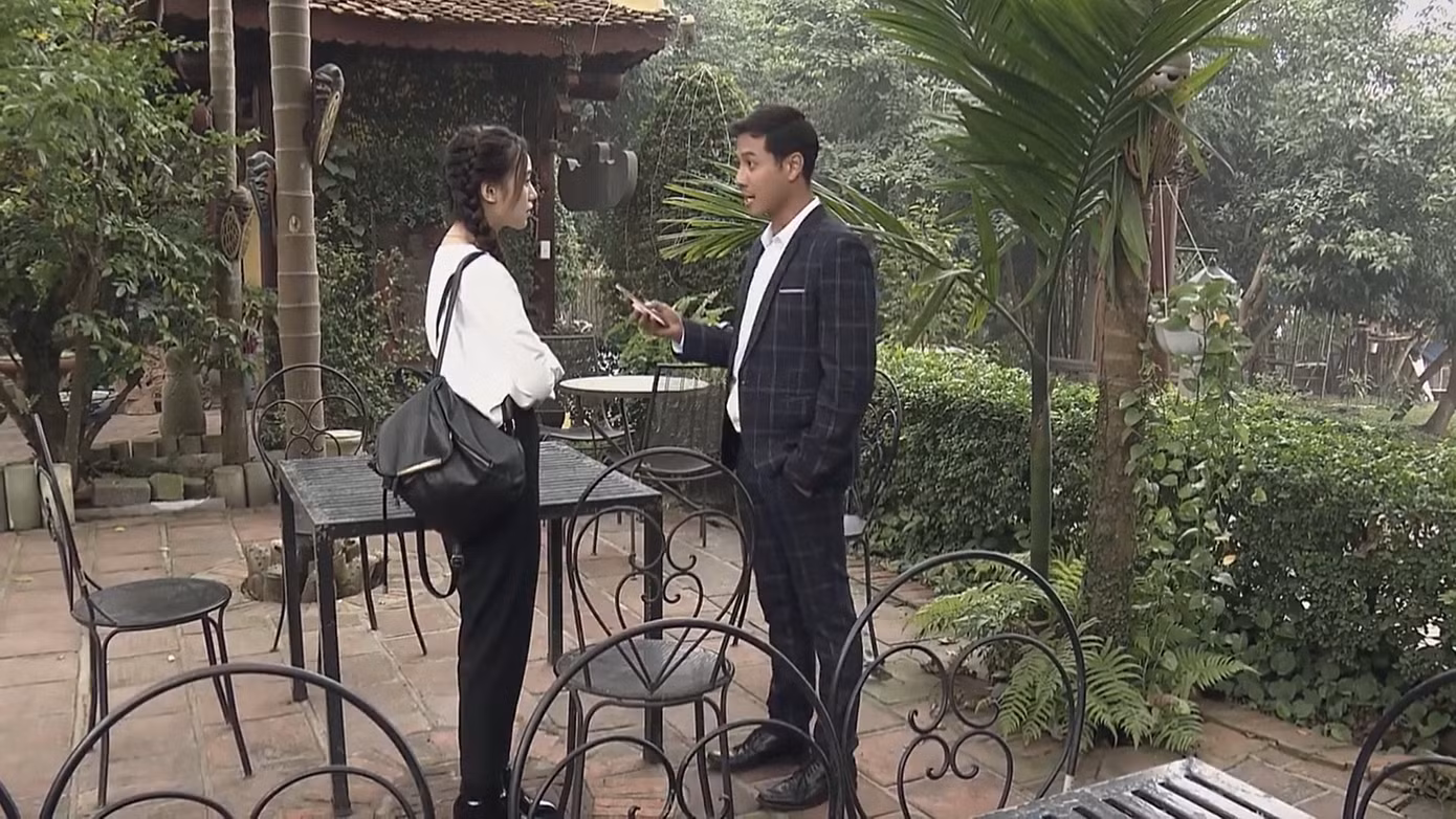 Đừng bắt em phải quên 4: Bạn thân cảnh báo Ngọc cần đề phòng em gái mưa của bố ảnh 2