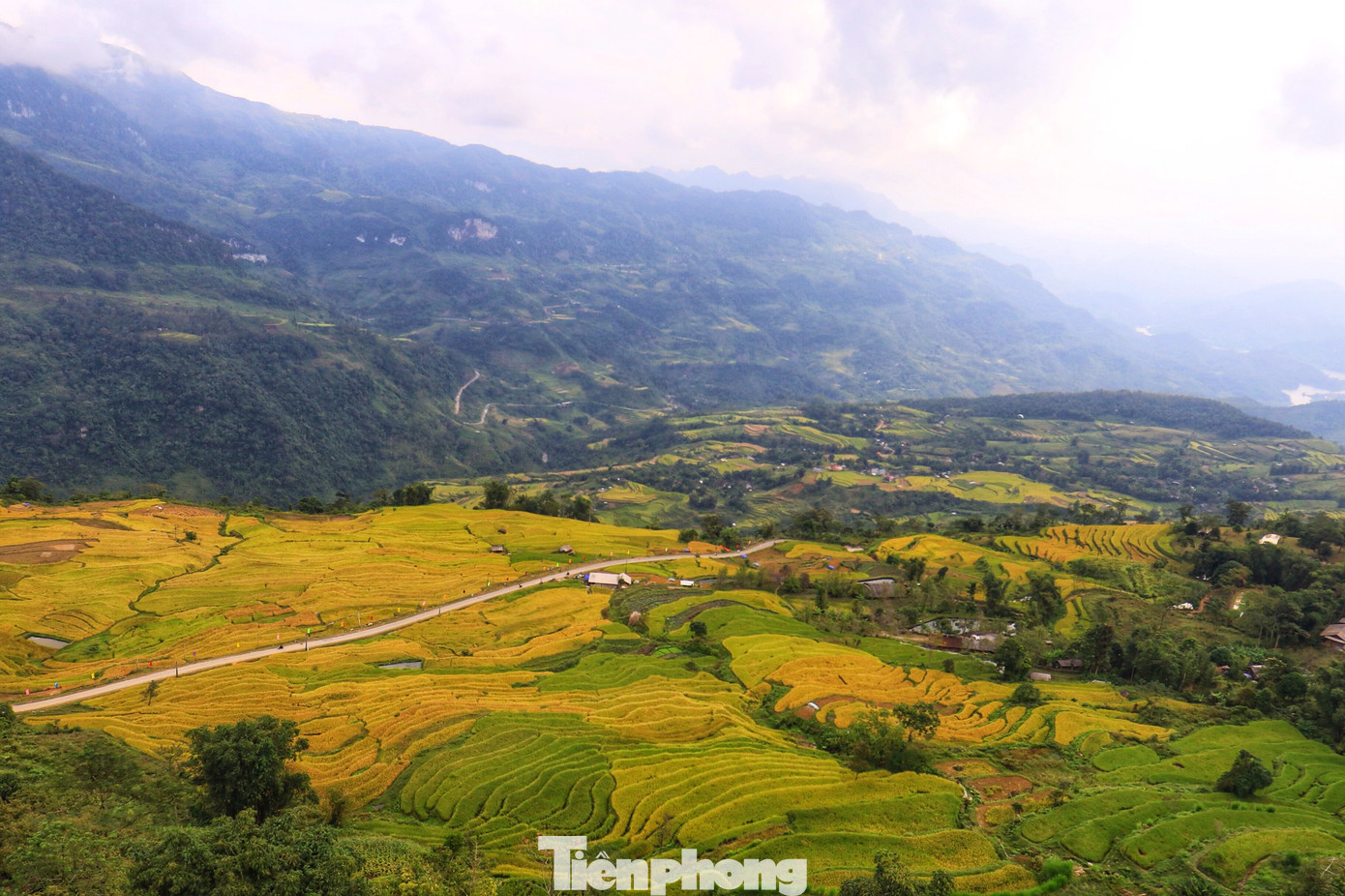 Những cánh dù bay trên biển mây Hồng Thái, Tuyên Quang ảnh 12