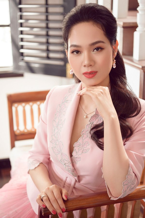Hoa hậu Việt Nam đầu tiên thi Miss World và là người đẹp kín tiếng nhất dàn hậu ảnh 6