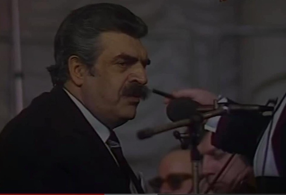 Và ngang trời đàn sếu vẫn bay… bay… ảnh 4