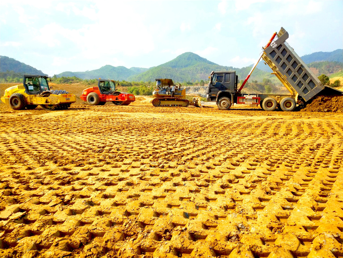 Vì sao dự án hồ chứa nước Krông Pách Thượng nghìn tỷ chậm tiến độ? ảnh 3