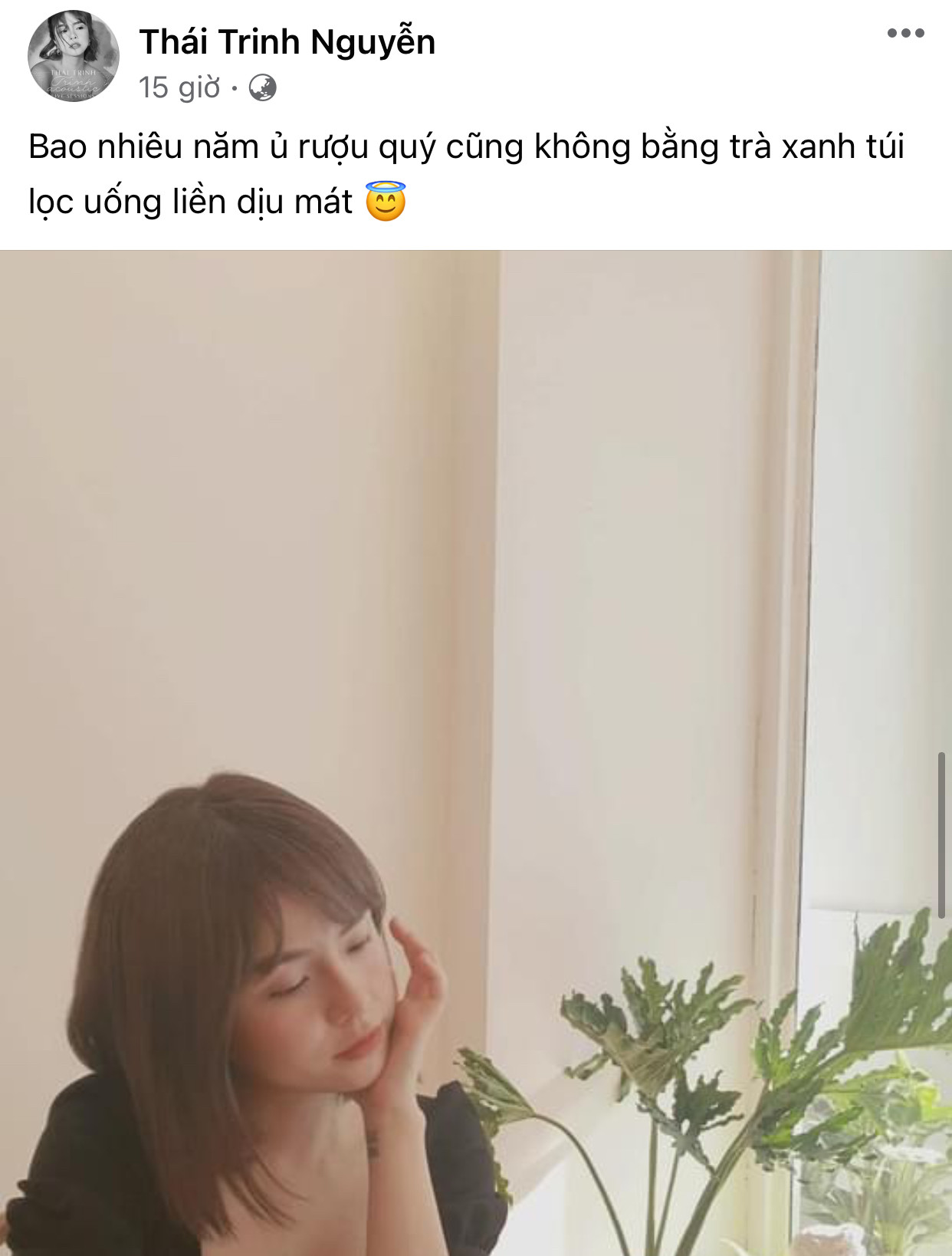 Thái Trinh gây chú ý với dòng trạng thái đầy ẩn ý và thâm thúy về rượu quý - trà xanh Chỉ sau một ngày, cụm từ “trà xanh” bỗng thành trend trên status của sao Việt ảnh 5