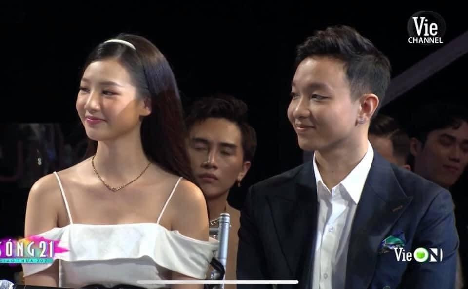 Netizen xôn xao trước thông tin về “nàng thơ” thực sự của “chàng nhạc sĩ mộng mơ” Hoàng Dũng ảnh 1