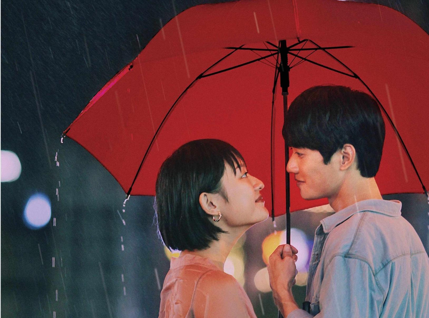 Review phim “Sài Gòn Trong Cơn Mưa“: Câu chuyện tình - đời của những trái tim “di cư“ ảnh 1