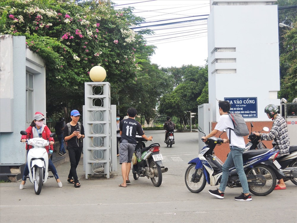 Đại học Quốc gia TP.HCM đề nghị sinh viên hoãn việc trở lại ký túc xá đến hết tháng 2 ảnh 2