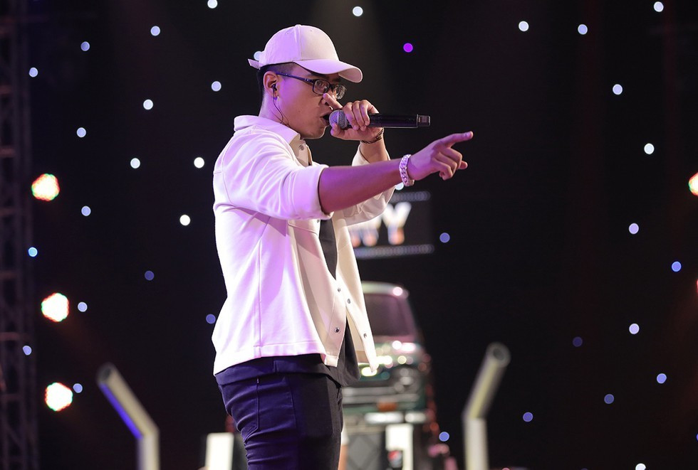 “Tan chảy” trước dàn visual Rap Việt: Badboy 16 Typh, uy vũ G.Ducky, hoàng tử lai Lăng LD ảnh 3