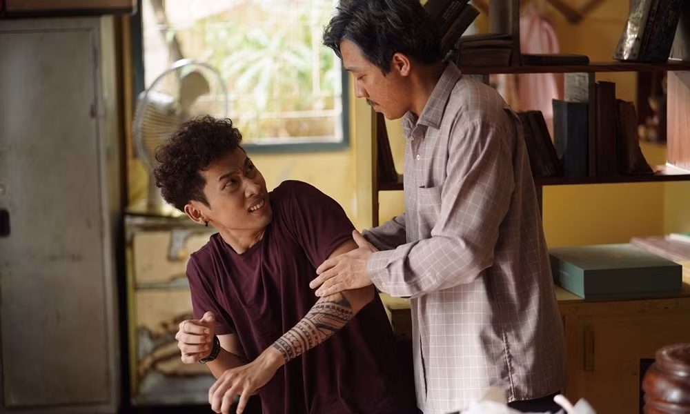 Phim “Bố Già”: Đậm chất đời, tình người khiến không ít khán giả “khóc cạn nước mắt“ ảnh 8