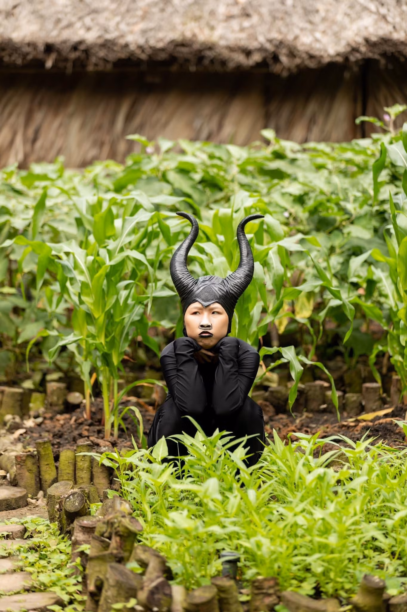Mừng Tết Tân Sửu, Trang Hý khiến dân tình cười nghiêng ngả khi tung bộ ảnh cosplay “Mã Lệ Phi Xuân” ảnh 5