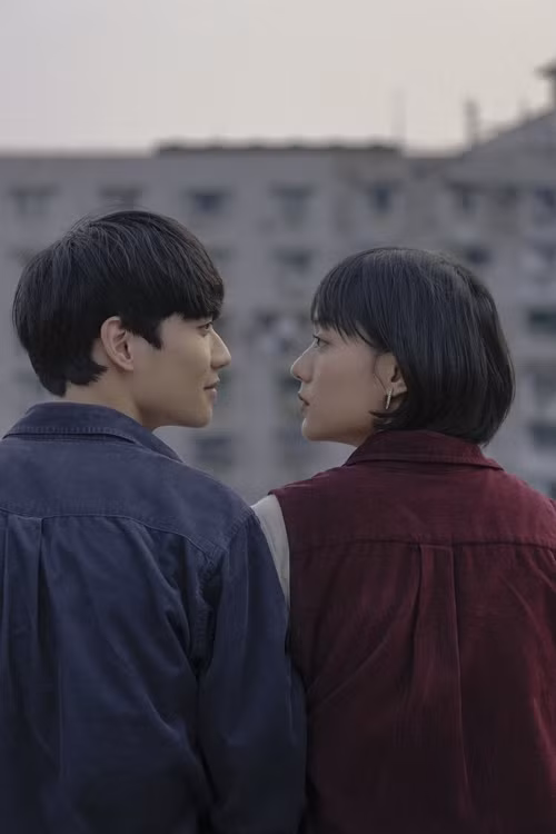Review phim “Sài Gòn Trong Cơn Mưa“: Câu chuyện tình - đời của những trái tim “di cư“ ảnh 6