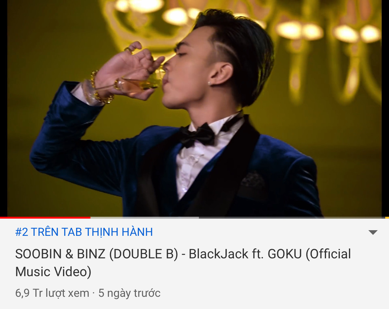 Chưa đầy 1 tuần, Hiền Hồ “hội ngộ” với Soobin trên Top trending YouTube Việt Nam ảnh 2