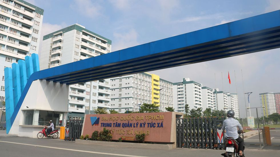 Đại học Quốc gia TP.HCM đề nghị sinh viên hoãn việc trở lại ký túc xá đến hết tháng 2 ảnh 1