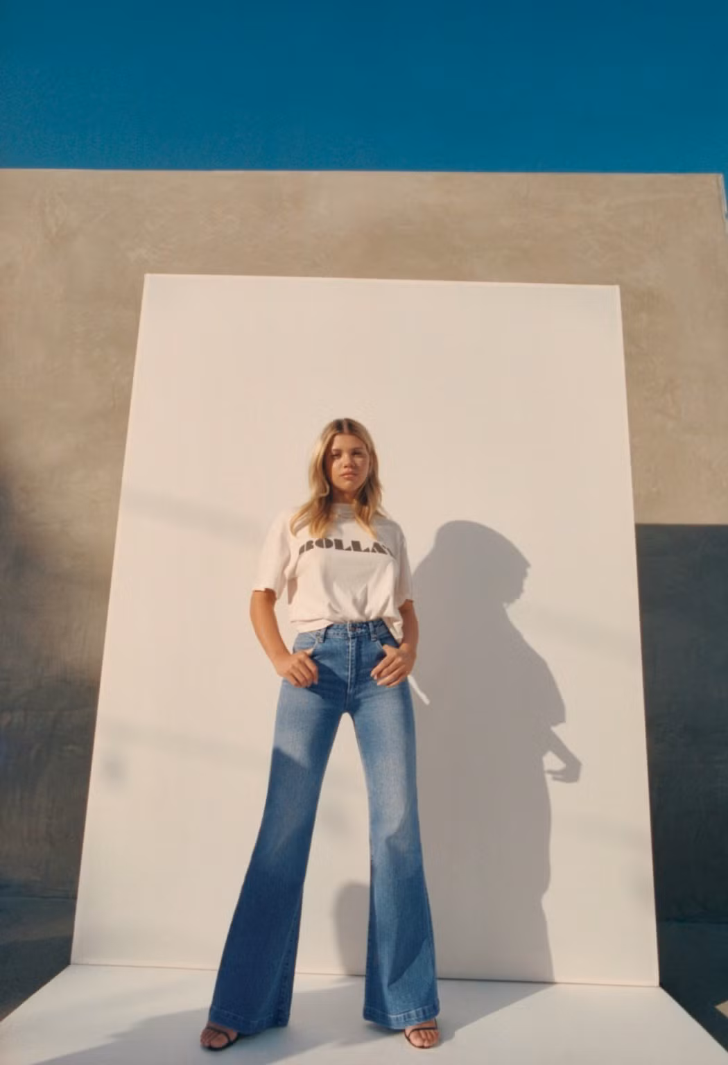 Sofia Richie bán nude, khoe thân hình nảy nở quá đỗi gợi cảm ảnh 11