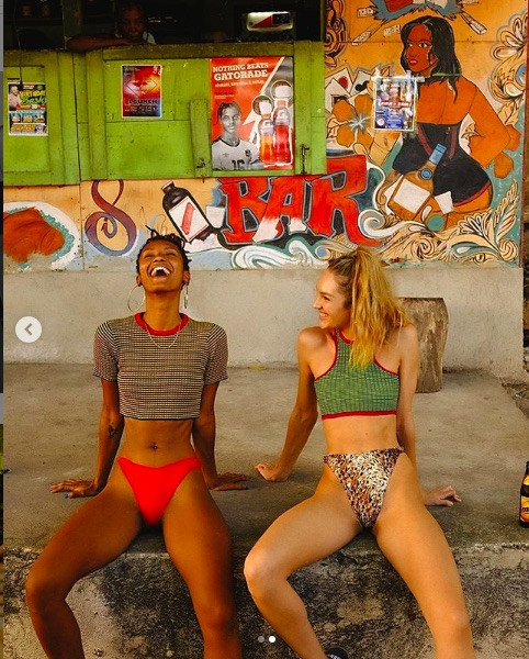 Đường cong tuyệt mỹ của 'thiên thần nội y' Candice Swanepoel ảnh 4