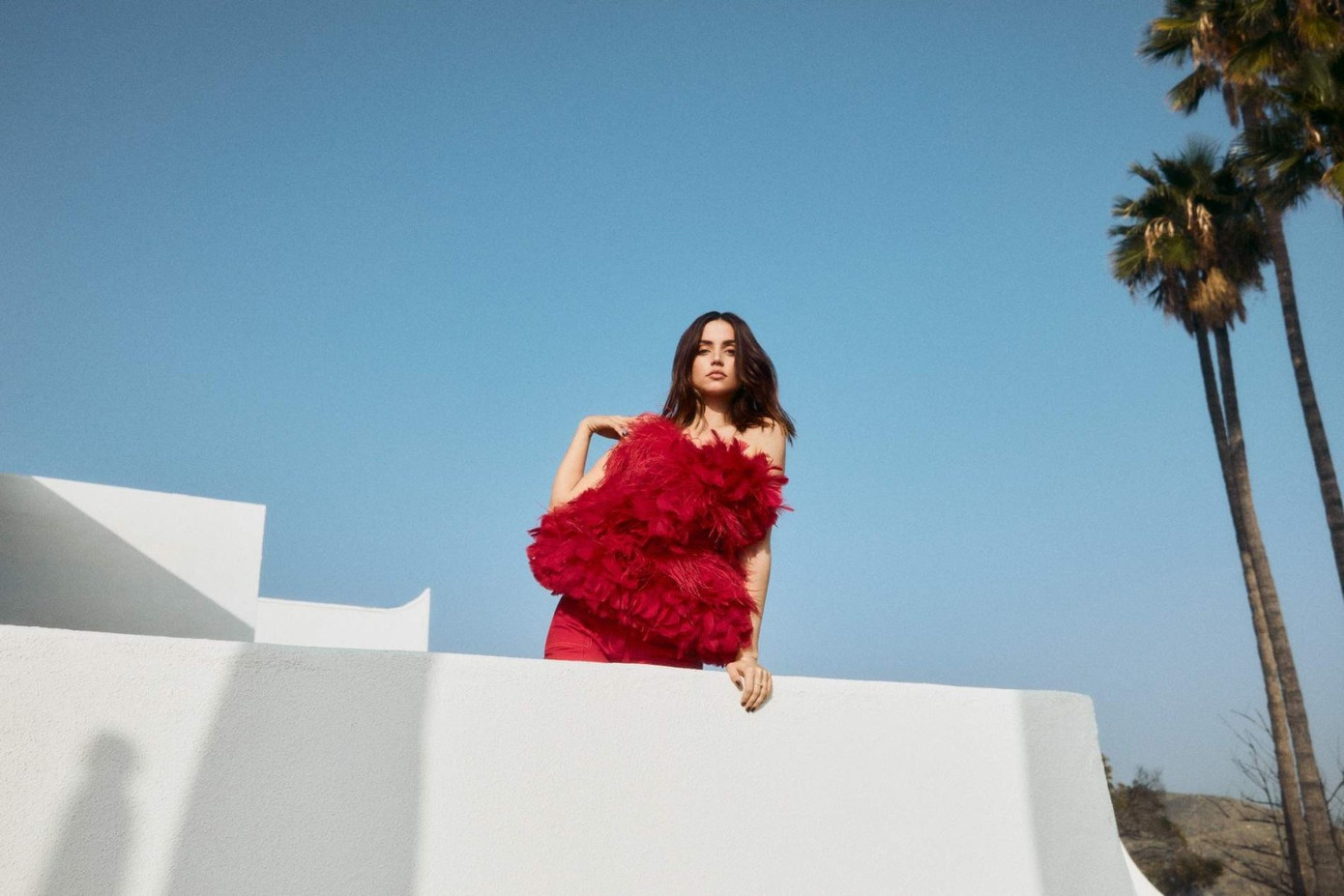 Mê mẩn ngắm 'Bond Girl' Ana De Armas quyến rũ ngọt ngào ảnh 7