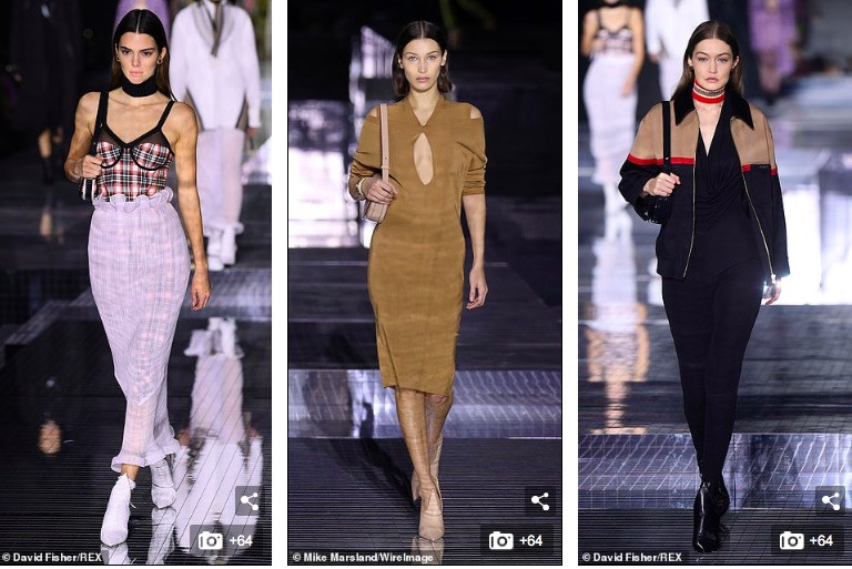 'Chân dài đắt giá nhất thế giới' mặc áo corset gợi cảm nổi bật trên sàn catwalk ảnh 1