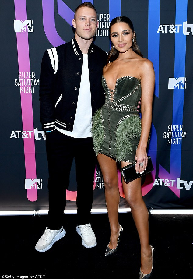 'Mỹ nhân gợi cảm nhất thế giới' Olivia Culpo mặc hở ngực táo bạo đi sự kiện ảnh 3