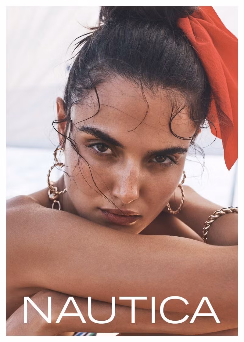 Vóc dáng thon nuột tuyệt đẹp của Blanca Padilla khiến chị em phải trầm trồ ảnh 2