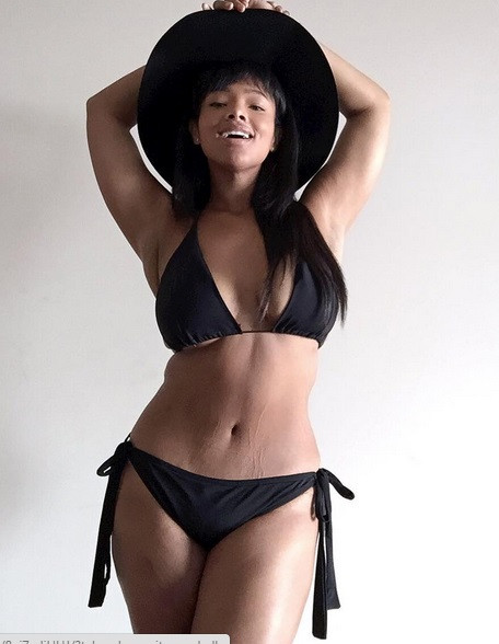 Mẫu ngoại cỡ Anita Marshall nóng bỏng hoang dại ảnh 6