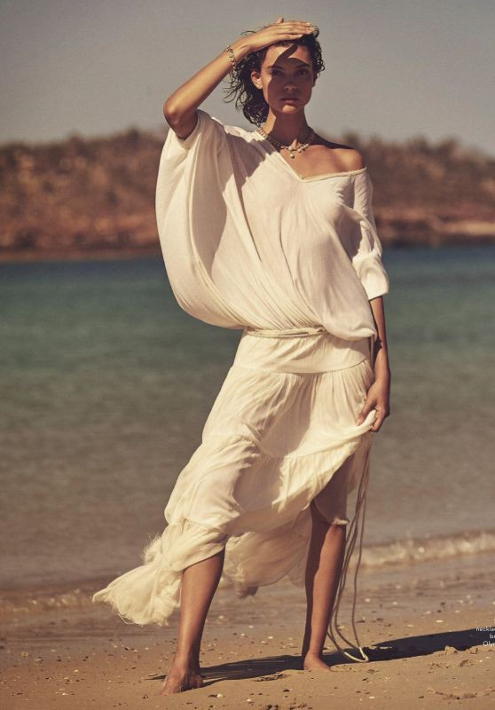 Chân dài 9x nước Úc sexy đầy ma mị hút hồn người nhìn ảnh 8