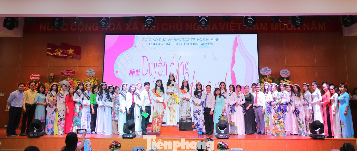 Nhan sắc trong trẻo của Hoa khôi 18 tuổi Thiên Nhi ảnh 9