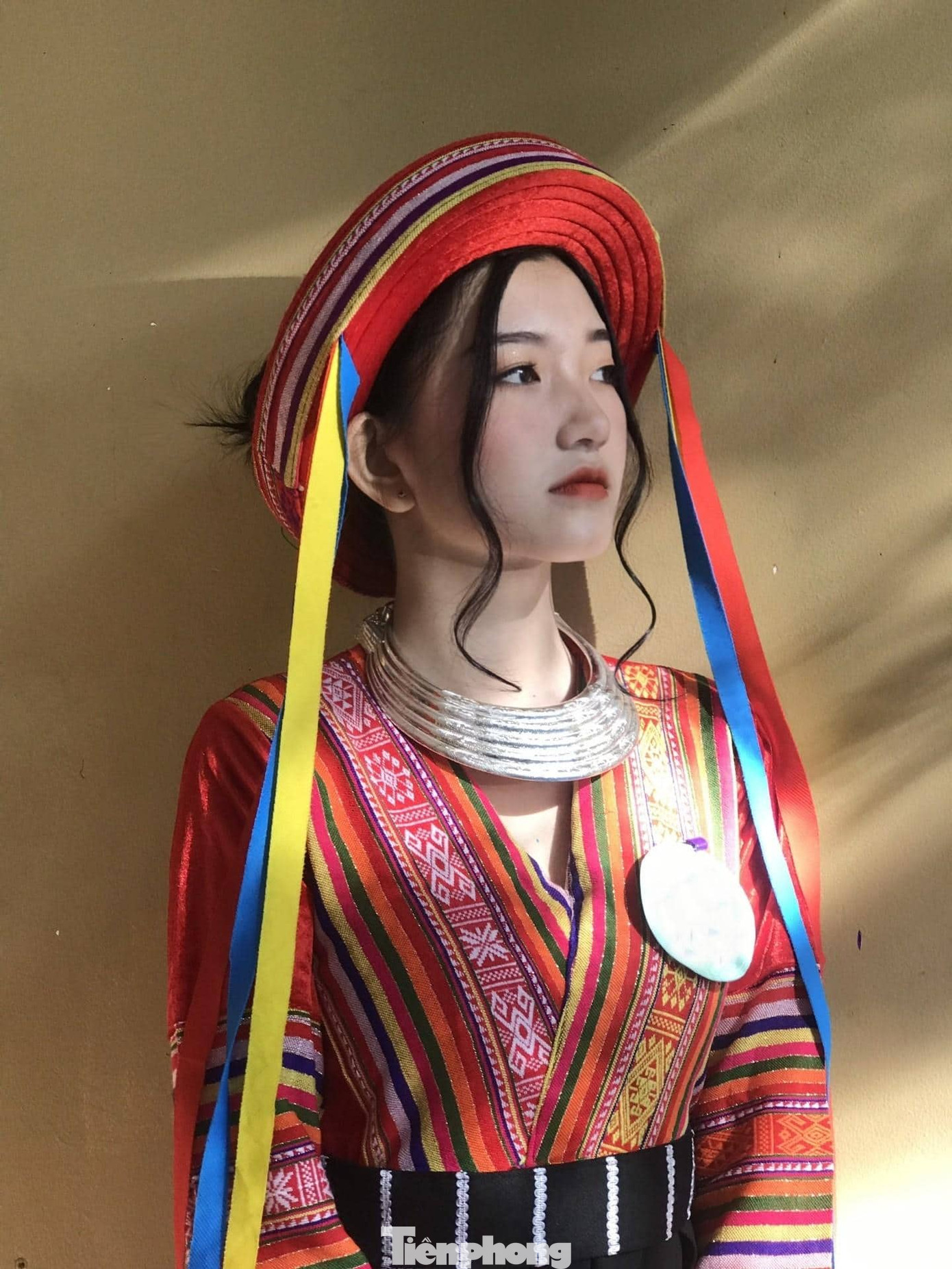 Nhan sắc trong trẻo của Hoa khôi 18 tuổi Thiên Nhi ảnh 5