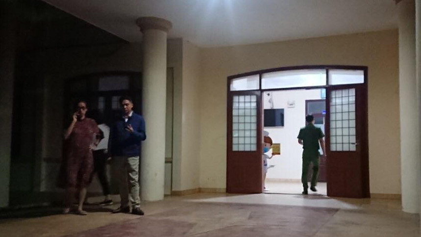 Khám nhà cán bộ liên quan vụ tiêu cực tại Sở Y tế Đắk Lắk ảnh 1