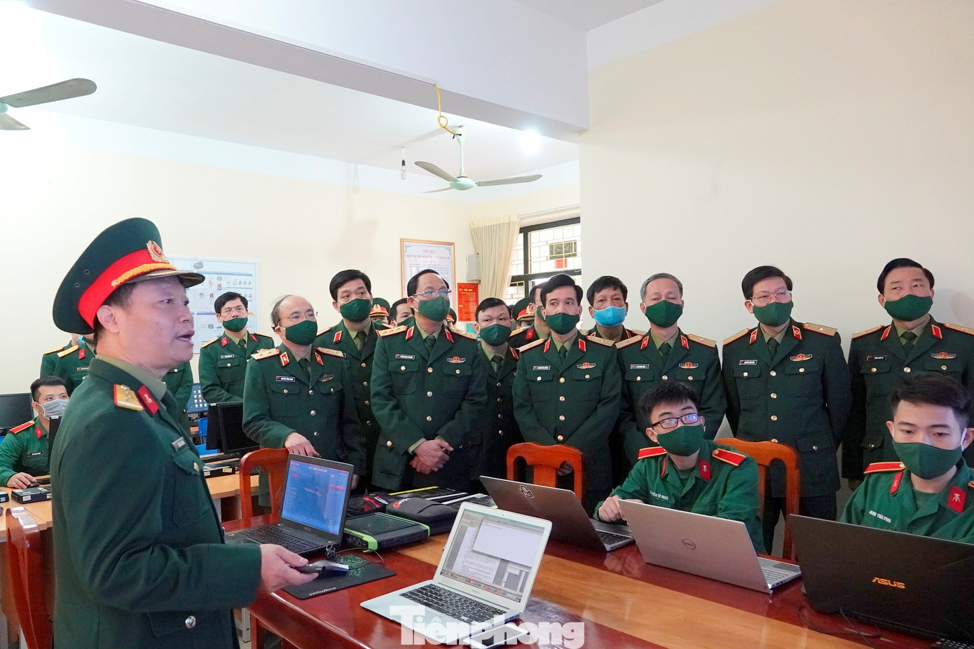 Phát động tuổi trẻ toàn quân hiến máu, nhân lên nghĩa cử cao đẹp ảnh 9