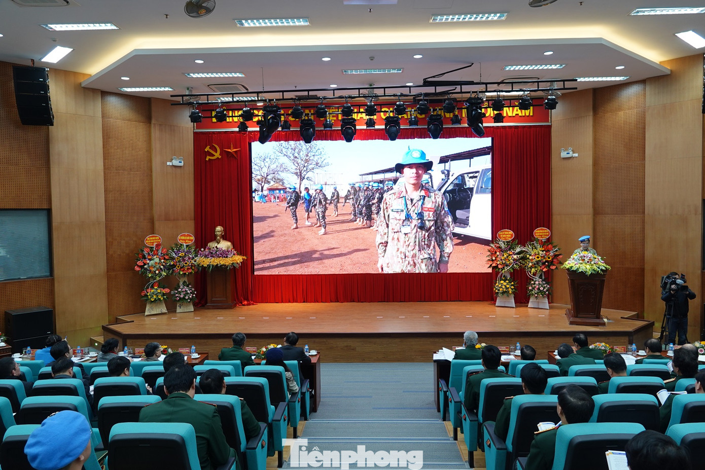 Thượng tướng Nguyễn Chí Vịnh: Hình thành ‘quyền lực mềm’ để bảo vệ Tổ quốc ảnh 3