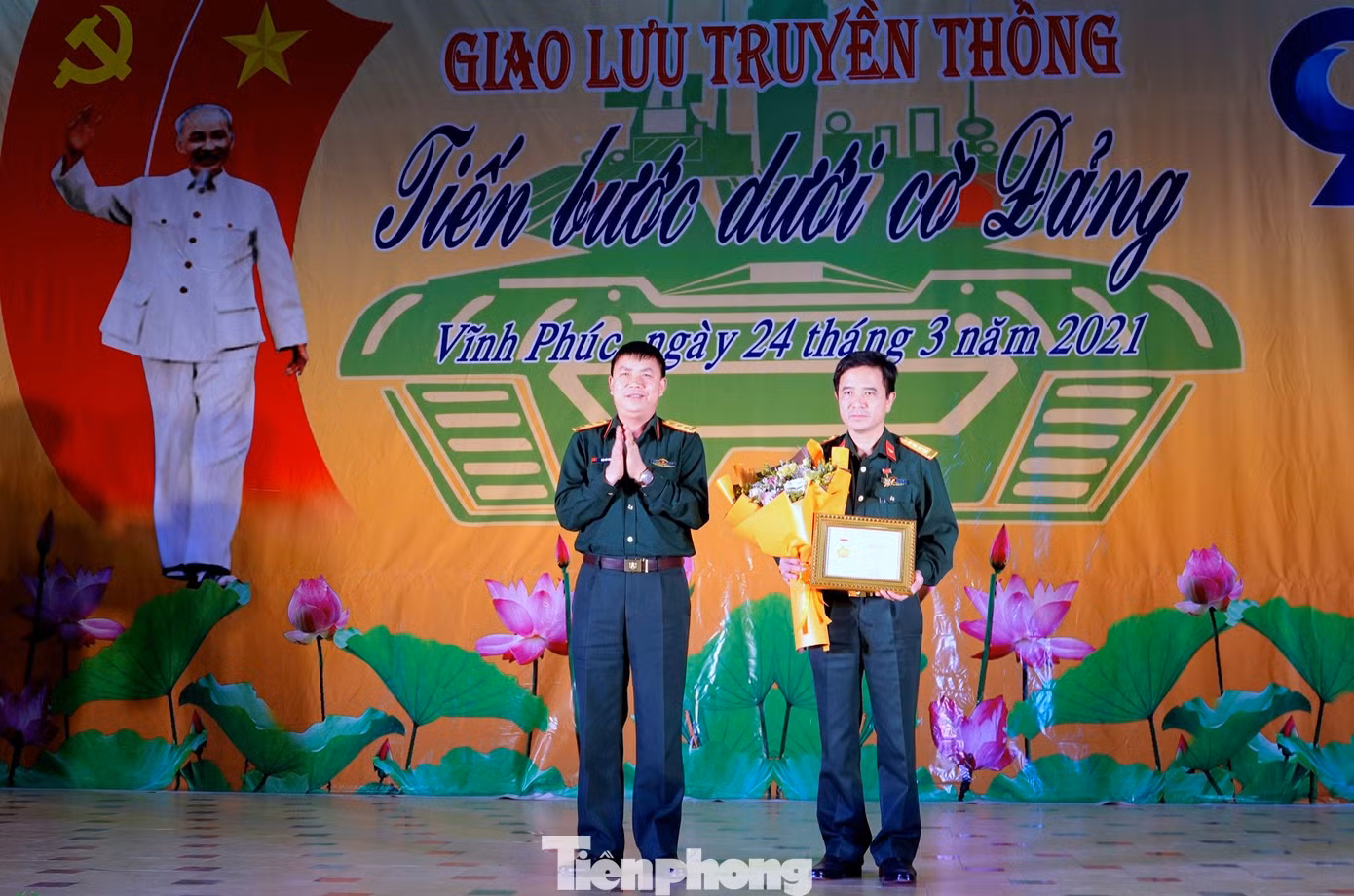 Tuổi trẻ Tăng thiết giáp tiến bước dưới cờ Đảng ảnh 2