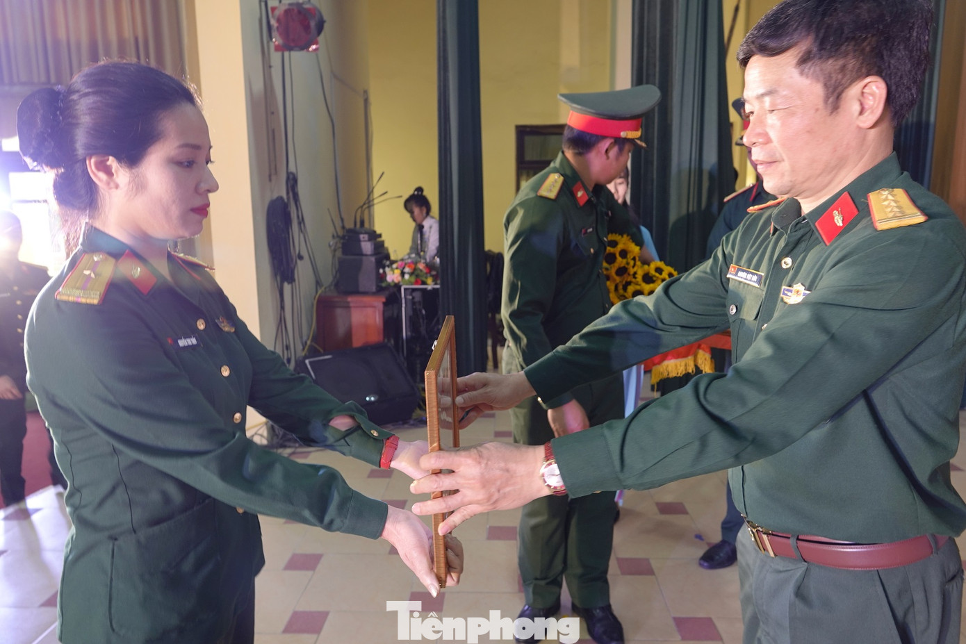 Tuổi trẻ Tăng thiết giáp tiến bước dưới cờ Đảng ảnh 5