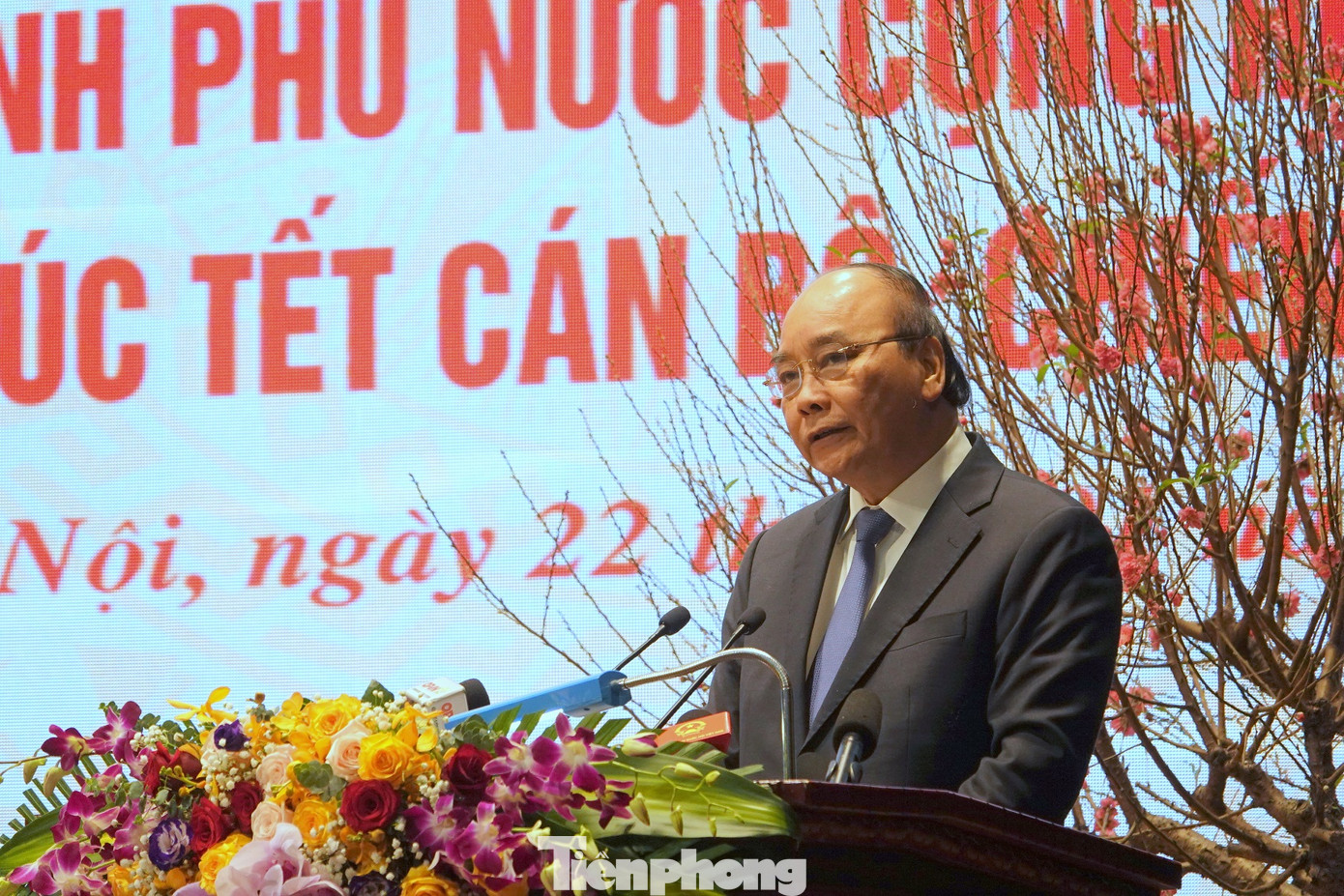 Thủ tướng: Chúng ta ngồi đây nhưng biết bao đồng chí đang chịu rét mướt, khó khăn ảnh 3