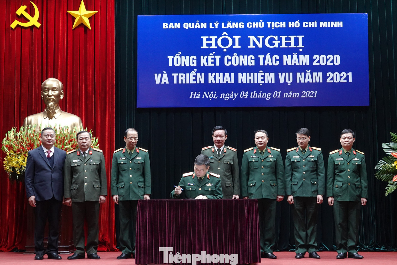 Thượng tướng Hoàng Xuân Chiến: Cần có Pháp lệnh Bảo vệ Lăng Chủ tịch Hồ Chí Minh ảnh 2