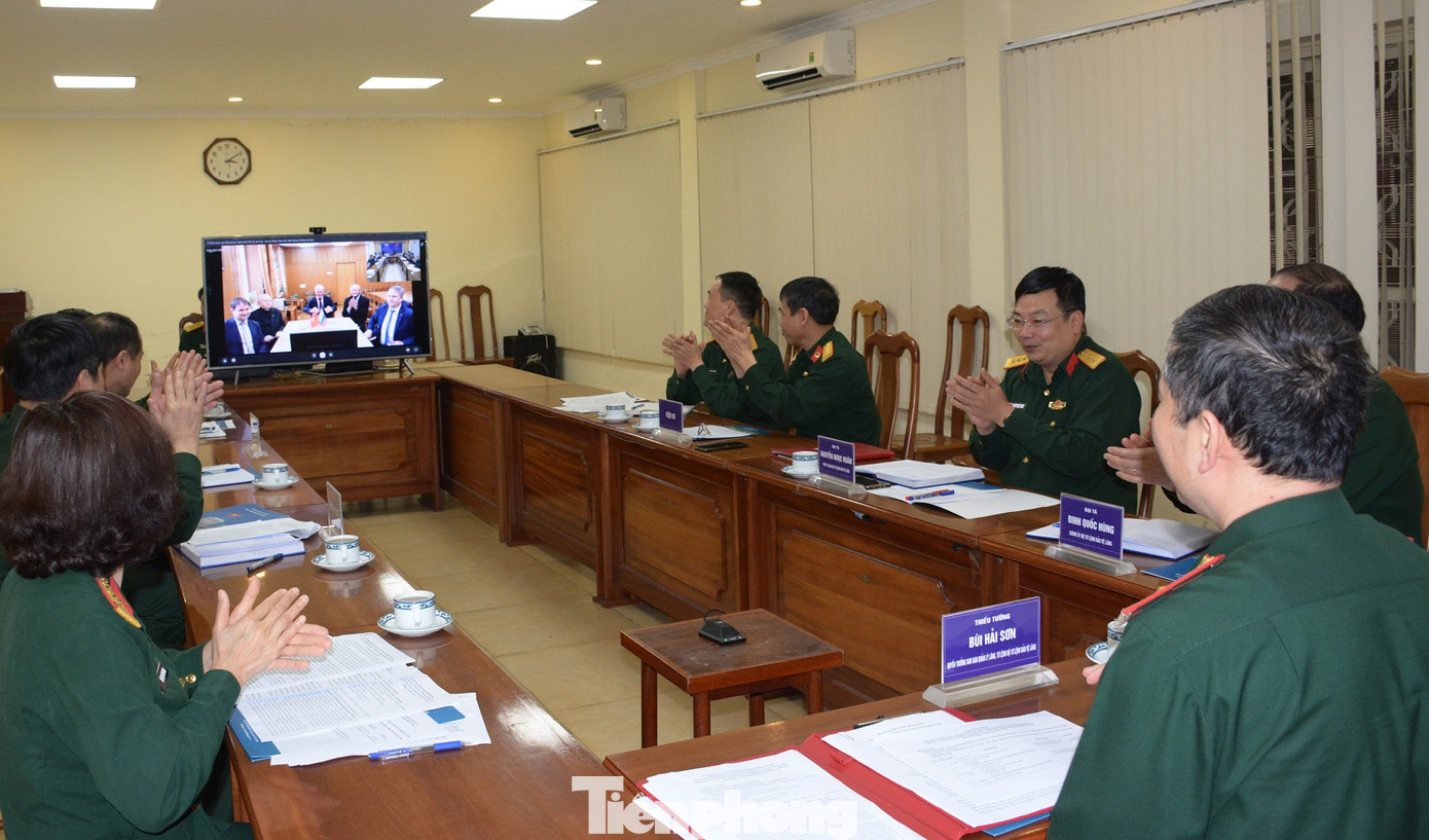 Việt - Nga tiếp tục hợp tác thực hiện nhiệm vụ đặc biệt ảnh 1